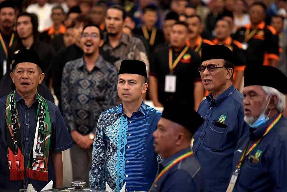 Fahmi (tengah) ketika tiba pada Majlis Perasmian Perhimpunan Agung Pekida 2023 di IDCC Seksyen 15 Shah Alam hari ini. - Foto: Bernama