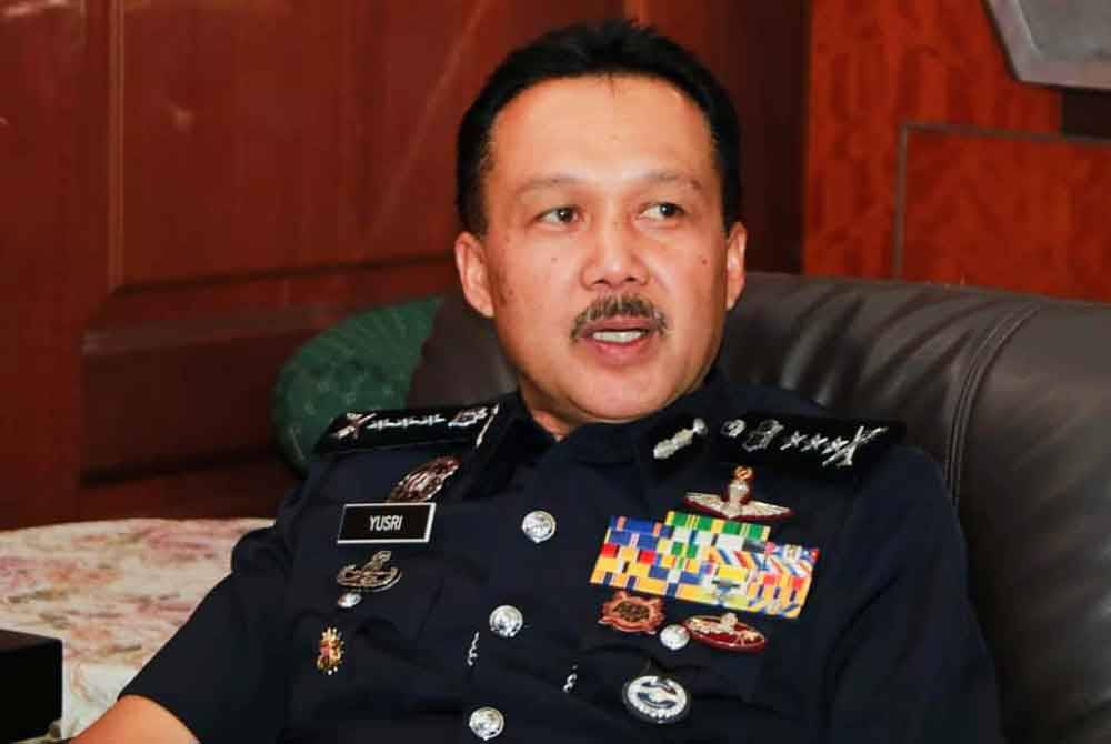 Datuk Seri Mohd Yusri Hassan Basri