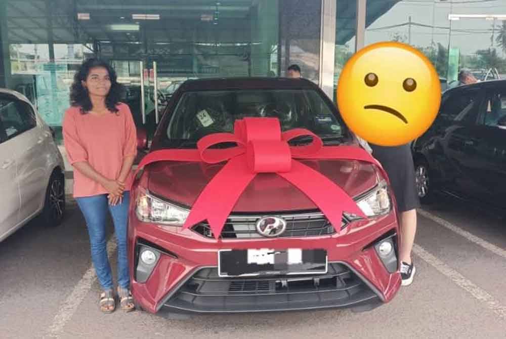 Nagakanni bersama kereta Perodua Bezza dibelinya pada 17 Oktober lalu.