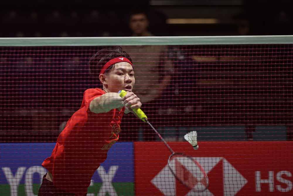 Zii Jia jalani sesi latihan hari ini bagi menghadapi Kejohanan Badminton Terbuka Malaysia di Axiata Arena bermula esok. Foto Bernama