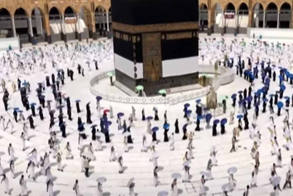 Industri pelancongan umrah menjadi sasaran utama penipuan kerana jumlah urus niaga yang besar, terutamanya pada waktu puncak. Gambar fail Bernama