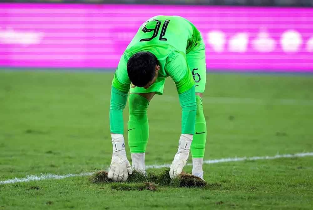 Isu rumput sering menghantui skuad Harimau Malaya setiap kali beraksi di Stadium Nasional Bukit Jalil.