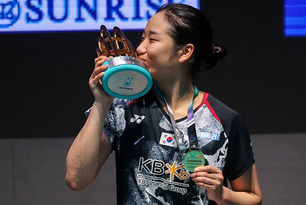 Se Young menjuarai perlawanan akhir selepas menentang pemain Taiwan, Tzu Ying pada Kejohanan Badminton Terbuka Malaysia 2024 di Axiata Arena, Bukit Jalil pada Ahad. Foto Bernama