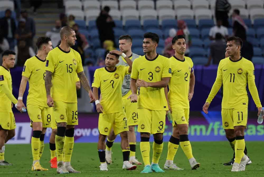 Reaksi pemain Malaysia selepas perlawanan di antara Malaysia menentang Jordan bagi peringkat Kumpulan E sempena Piala Asia 2023 di Stadium Al Janoub hari ini. Foto: Bernama