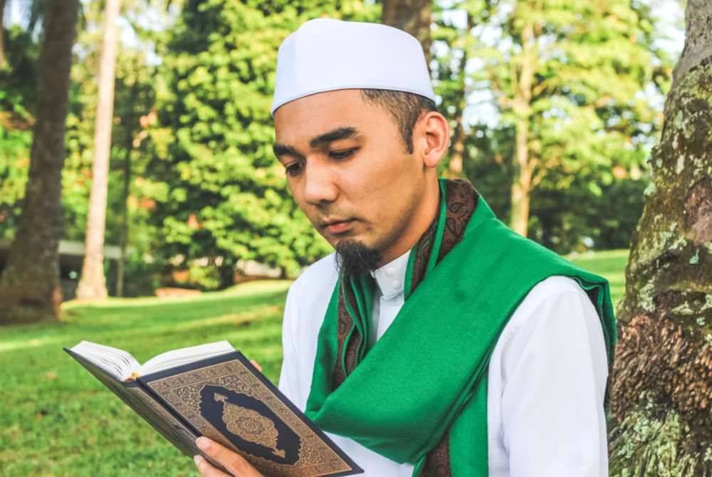 SAMA-SAMALAH kita berdamping dengan al-Quran lebih daripada kebiasaan sebagai madrasah menuju ke bulan Ramadan.