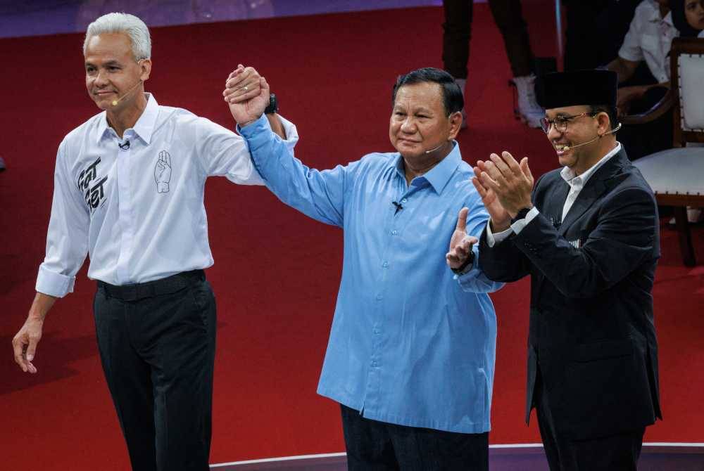 Calon presiden Indonesia, Anies Baswedan (kanan), Prabowo Subianto (tengah) and Ganjar Pranowo (kiri). AFP