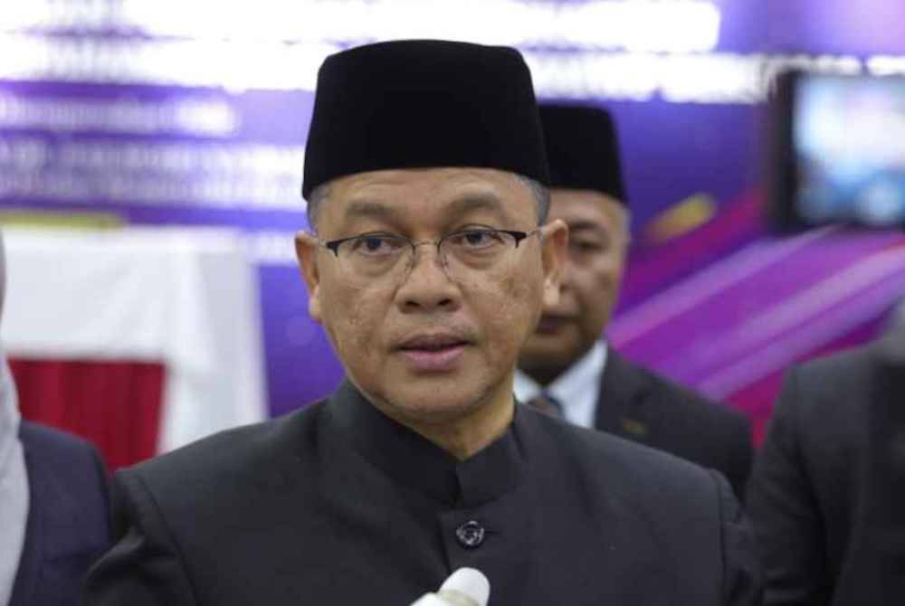 Datuk Dr Mohd Naim Mokhtar