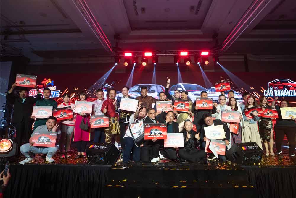 (redONE) menganjurkan Star Nite 2024 sebagai menghargai pencapaian rakan kongsinya di Pusat Konvensyen Antarabangsa Genting (GICC), Genting Highlands pada 20 Januari lalu.