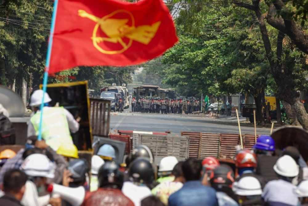 Tentera Myanmar digesa menghentikan semua keganasan terhadap orang awam. Foto AFP.