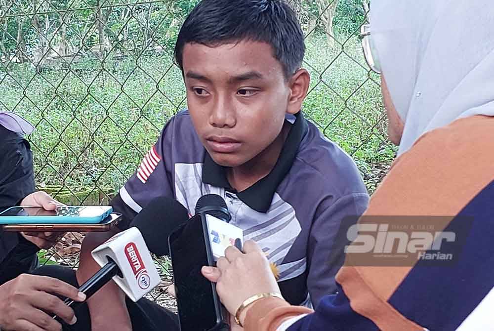 Muhamad Nabil ketika ditemui pemberita di Tanah Perkuburan Islam Gong Bayor pada Sabtu.