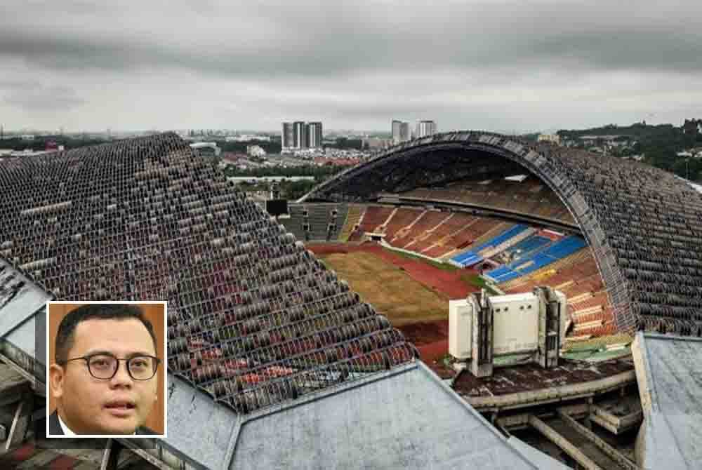 Proses perobohan Stadium Shah Alam akan dimulakan dengan pemasangan dinding adang diikuti proses merungkai struktur sedia ada. Gambar kecil: Amirudin