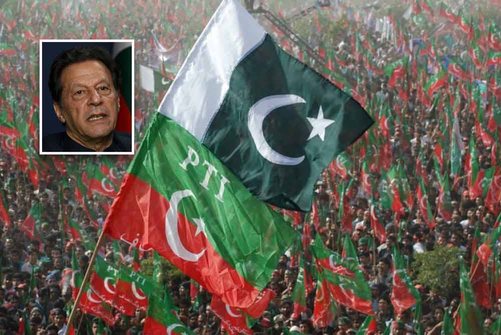 Bendera parti Tehreek-e-Insaf (PTI) yang dipimpin bekas Perdana Menteri Imran Khan. Agensi (Gambar kecil: Imran Khan)