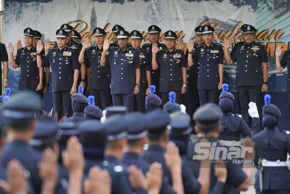 Allaudeen (tengah) semasa Perhimpunan Bulanan di IPK Kuala Lumpur pada Rabu. Foto Sinar Harian ROSLI TALIB