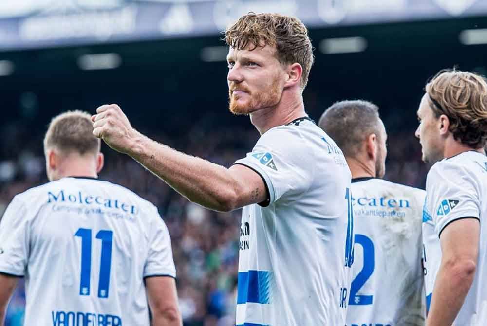 Pemain berdarah Malaysia, Ferdy Druijf ketika ini meledak lima gol dalam 15 penampilan bersama kelab PEC Zwolle selepas dipinjam Rapid Vienna tahun lalu.