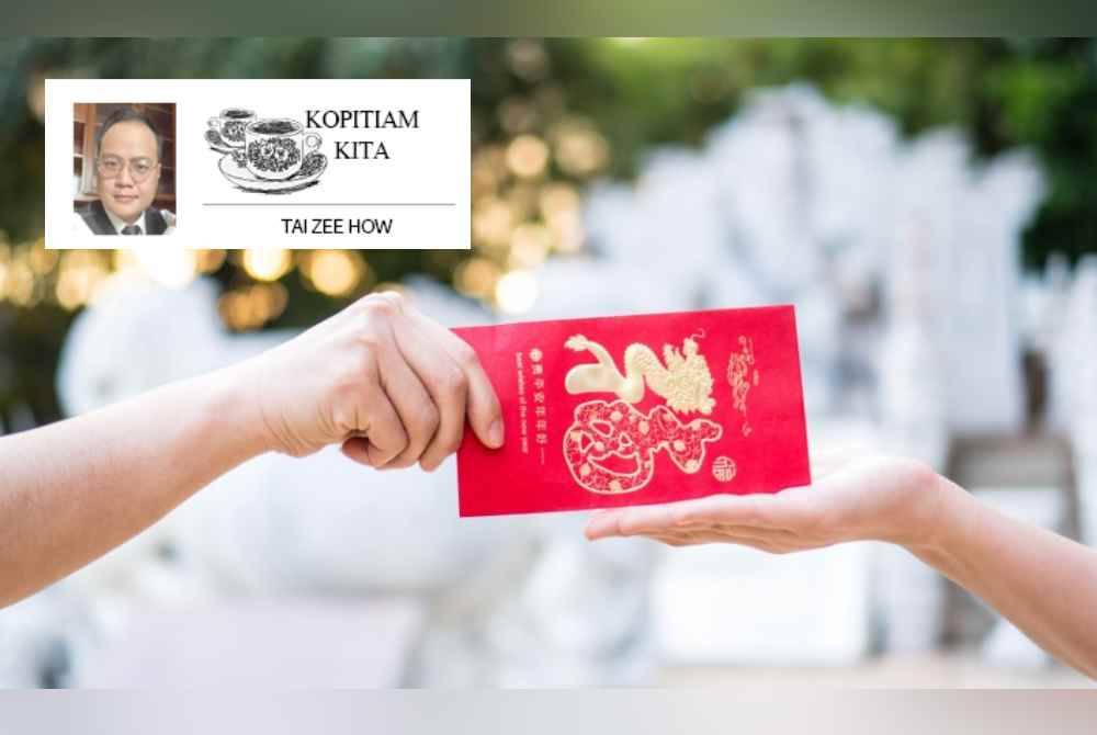 Angpau merupakan sampul merah yang dimasukkan duit, diberikan ibu bapa kepada anak-anak yang masih kecil untuk berkat. Gambar hiasan 123RF.