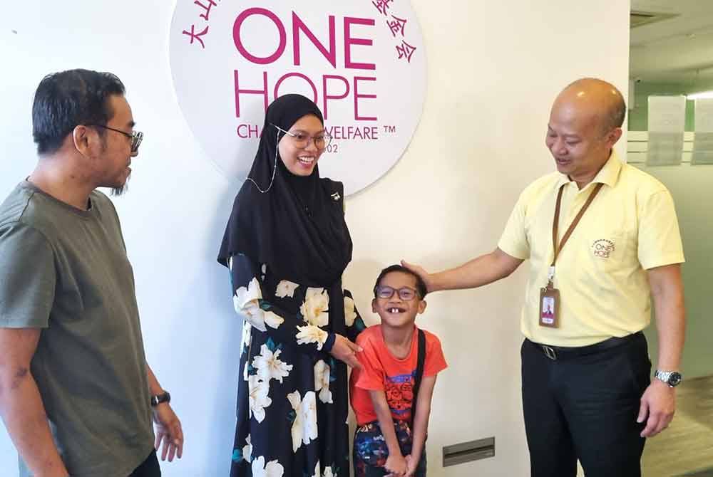 Keluarga Akid Muqri memohon bantuan One Hope Charity & Welfare bagi mengumpul dana untuk menampung kos rawatan dan pembedahan masalah jantung berlubang yang dihadapinya.