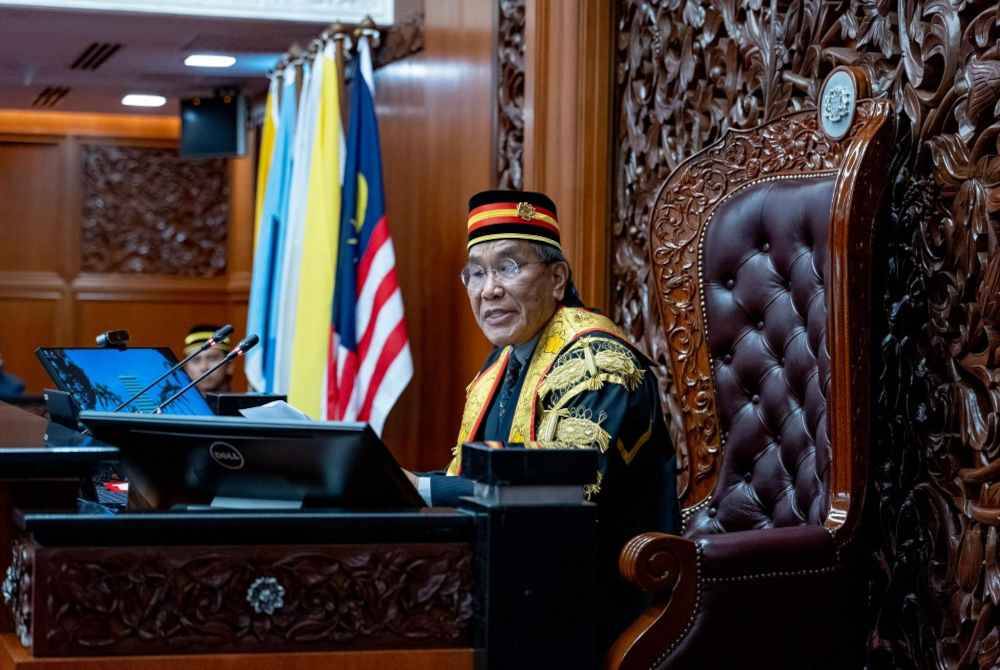 Mutang Tagal dilantik sebagai Yang Dipertua Dewan Negara yang ke-20 pada Isnin. Foto FB Anwar Ibrahim