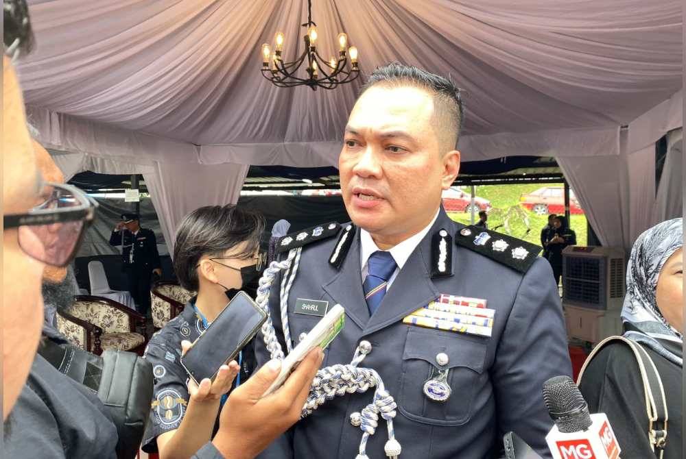 Shahrulnizam ketika ditemui media selepas majlis serah terima tugas Ketua Polis Daerah Petaling Jaya di IPD Petaling Jaya, Selangor pada Jumaat.