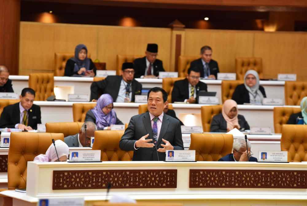 Sze Yee dalam Persidangan Dewan Undangan Negeri (DUN) Perak pada Isnin.