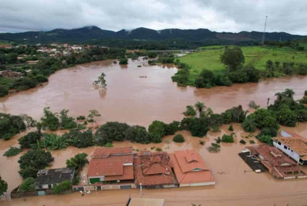 Sekurang-kurangnya 5,578 daripada penduduk terjejas akibat banjir dan hilang tempat tinggal. Foto AFP