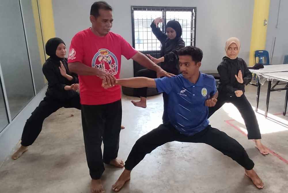 Nor Hayatudin akan memastikan semua atletnya dalam keadaan bersedia sebelum menyertai sebarang latihan dan kejohanan.