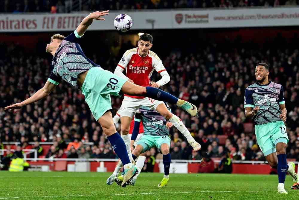 Havert menanduk masuk jaringan kemenangan pada penghujung minit permainan ketika menentang Brentford. Foto AFP