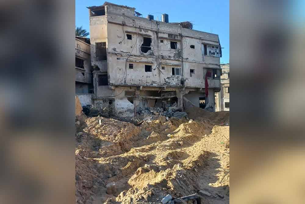 Nurul Ain berkongsi keadaan rumah mentuanya di Gaza.