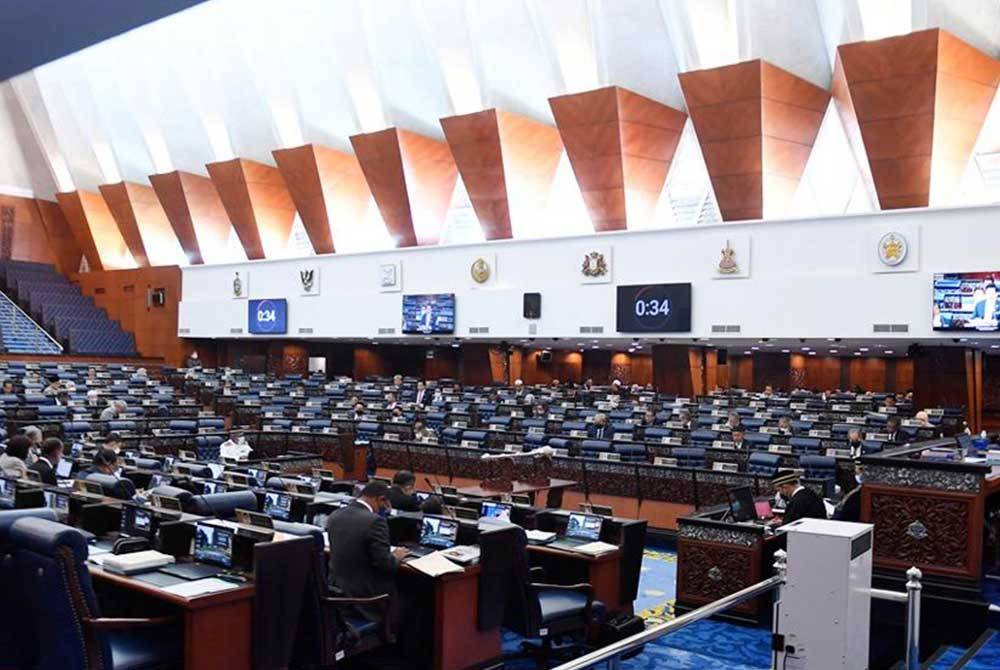 Dewan Rakyat - Foto Bernama 