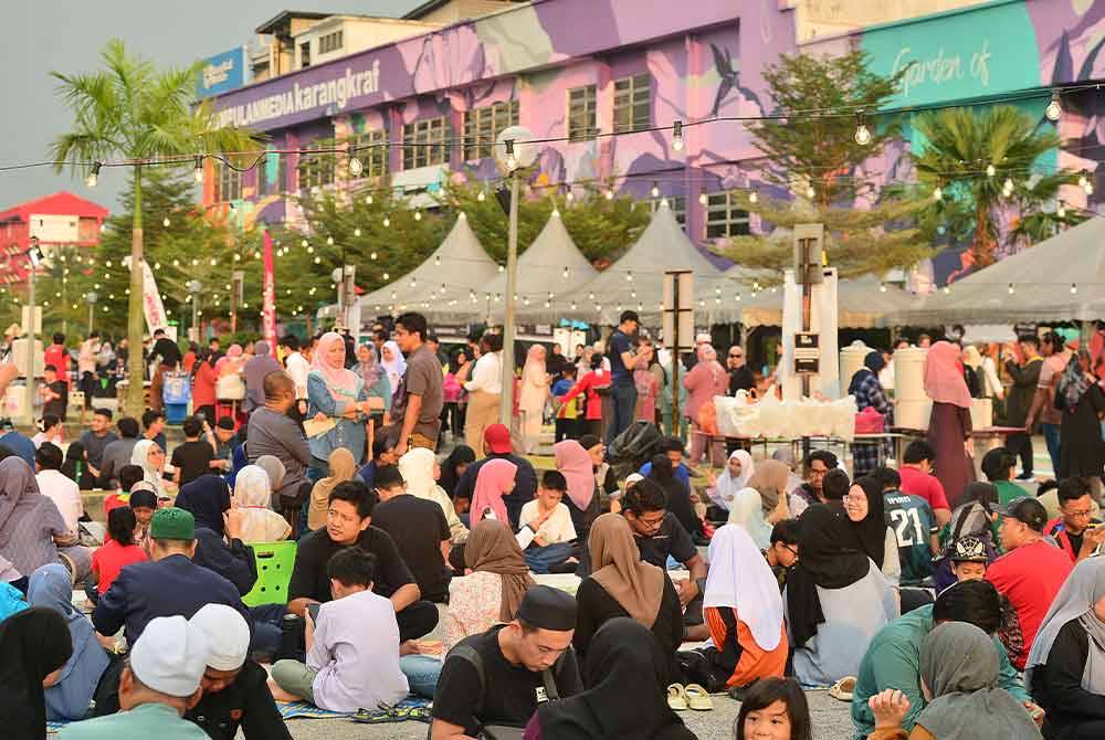 Program Iftar Ala Madinah @Karangkraf membuka tirainya pada Rabu.