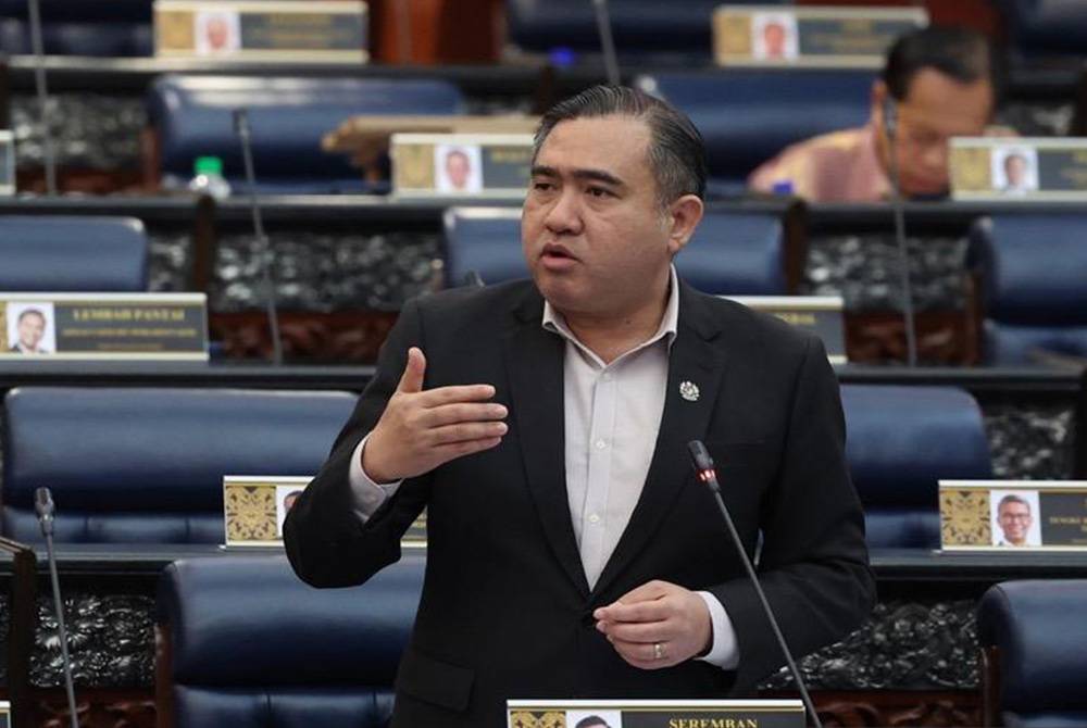 Menteri Pengangkutan, Anthony Loke . Gambar fail Bernama