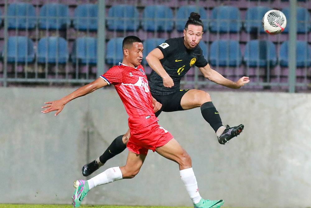 Malaysia membelasah Nepal 5-1 pada perlawanan ujian tertutup di Stadium UiTM Shah Alam, lewat malam Jumaat. Foto FAM