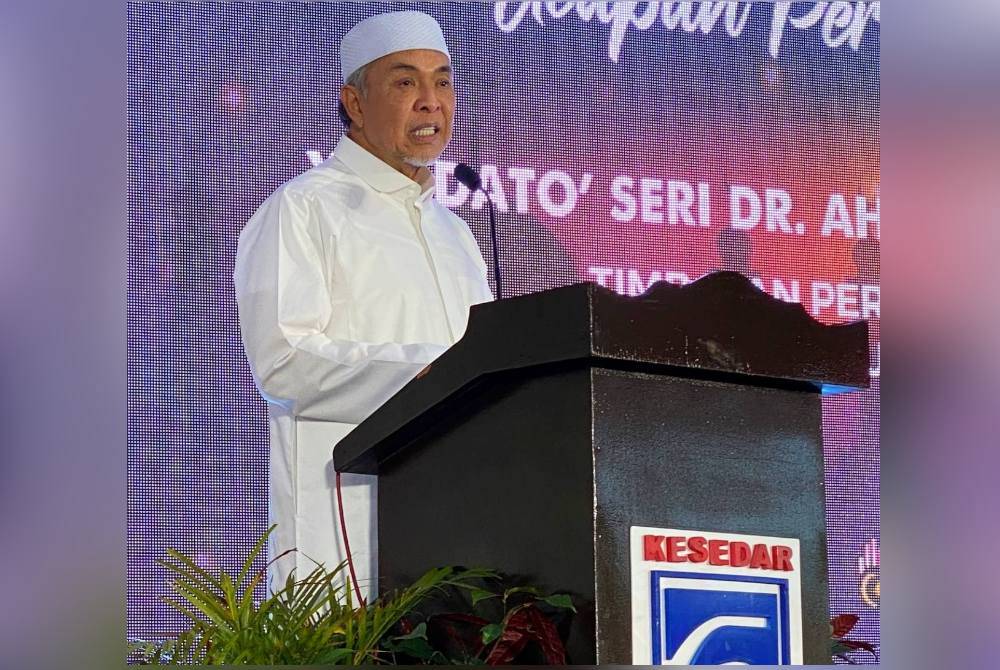 Ahmad Zahid berucap ketika merasmikan Majlis Iftar Santunan Kasih Ramadan di Masjid Batang Merbau, pada Sabtu.