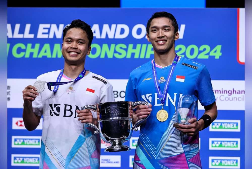 Christie (kanan) bersama Ginting. Foto Agensi