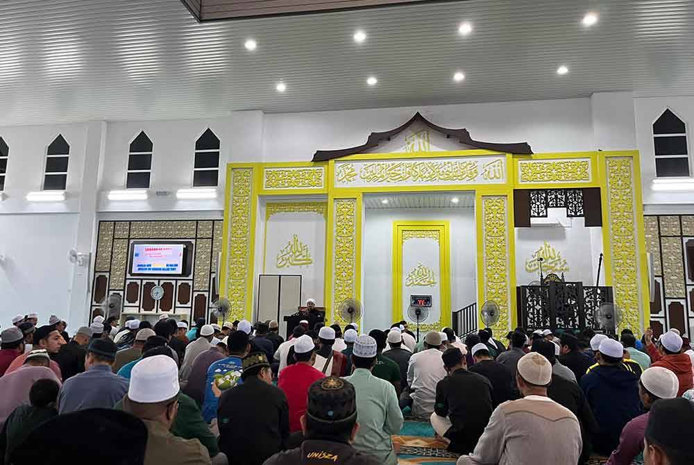 Wakil rakyat dan pemimpin politik kekal dilarang untuk memberikan ceramah di dalam masjid dan surau berdaftar dengan Jabatan Agama Islam Perak (JAIPk). Gambar hiasan