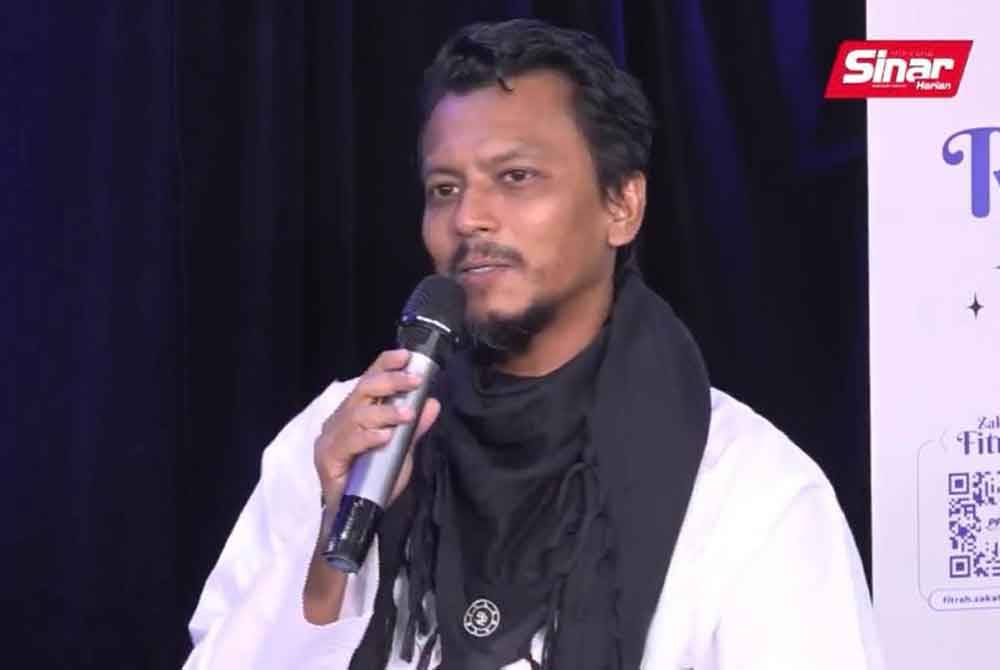 Faizal Tahir ketika berucap dalam sesi bual bicara bertajuk ‘Anak Syurga Luar Biasa’ program Ziarah Ramadan pada Khamis.