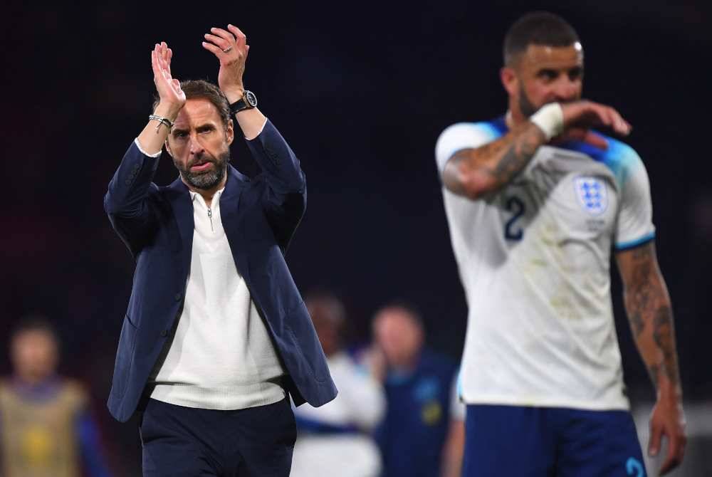 Southgate hormati kontrak bersama England