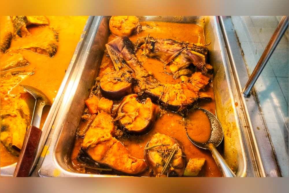 Menu gulai asam rong yang terkenal di beberapa daerah di Pahang khususnya di Jerantut.