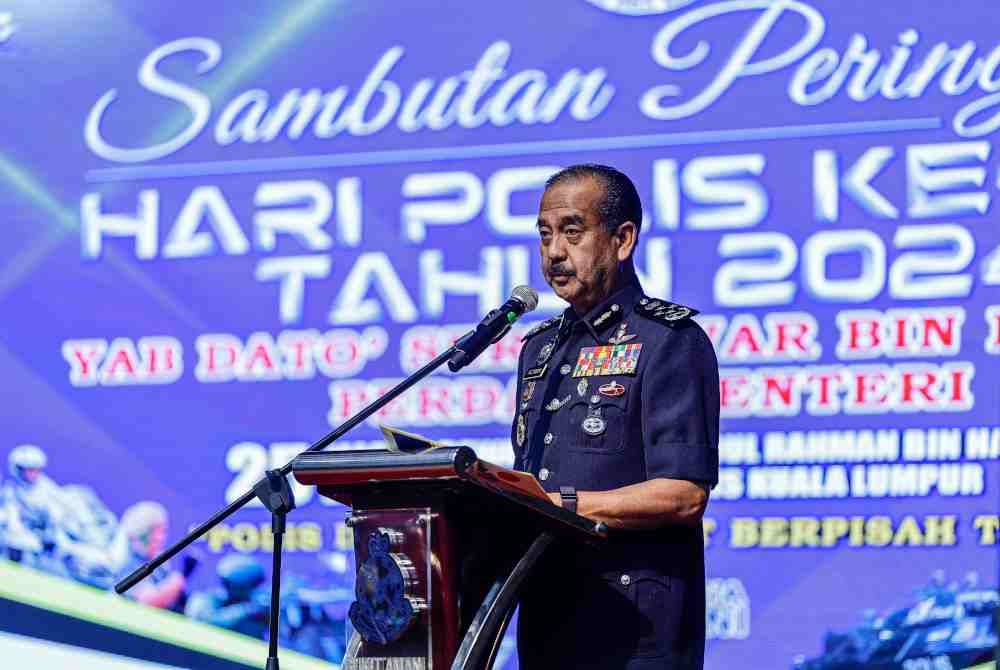 Razarudin ketika berucap pada Majlis Sambutan Peringatan Hari Polis Ke-217 Tahun 2024 di Pusat Latihan Polis Kuala Lumpur (Pulapol) pada Isnin. Foto Bernama