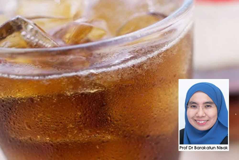 Air berkabonat bukanlah satu pilihan yang sihat jika dibandingkan dengan minuman lain terutamanya untuk berbuka puasa. Foto hiasan