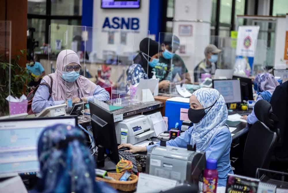 ASB 2 turut mengisytiharkan pembayaran pengagihan pendapatan yang berjumlah sebanyak RM0.67 bilion yang memanfaatkan 552,297 pemegang unit.