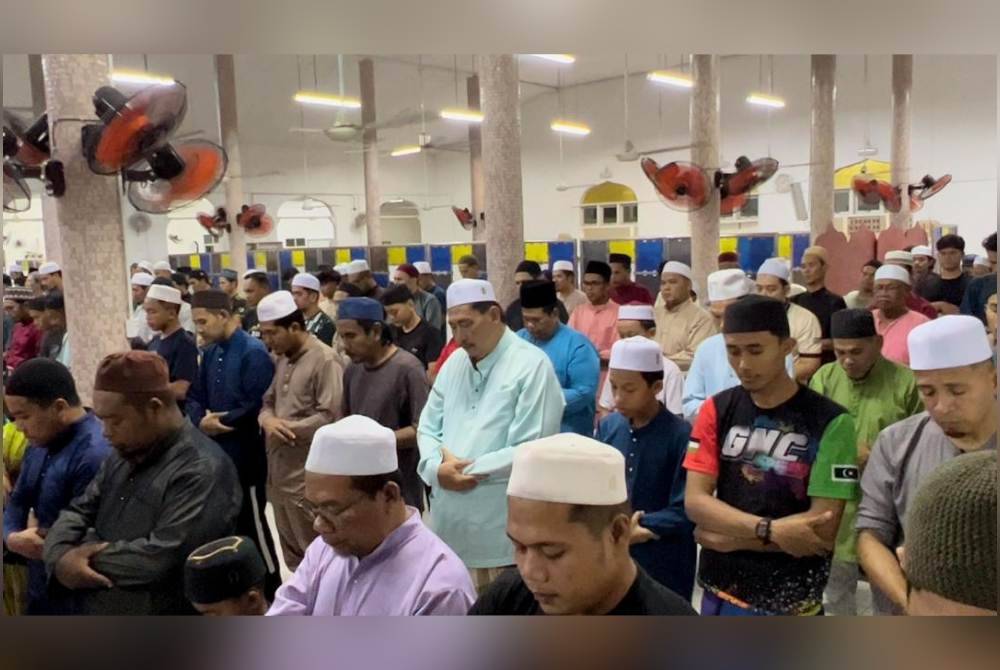 Kaedah solat tarawih ringkas selama 20 minit memberi peluang kepada golongan warga emas dan mereka yang uzur untuk tidak ketinggalan solat di masjid.