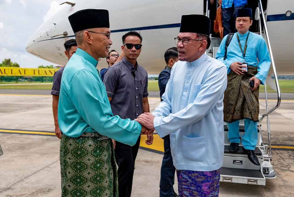 Anwar menghadiri sesi lawatan ringkas ke Perlis. Foto Facebook Anwar Ibrahim