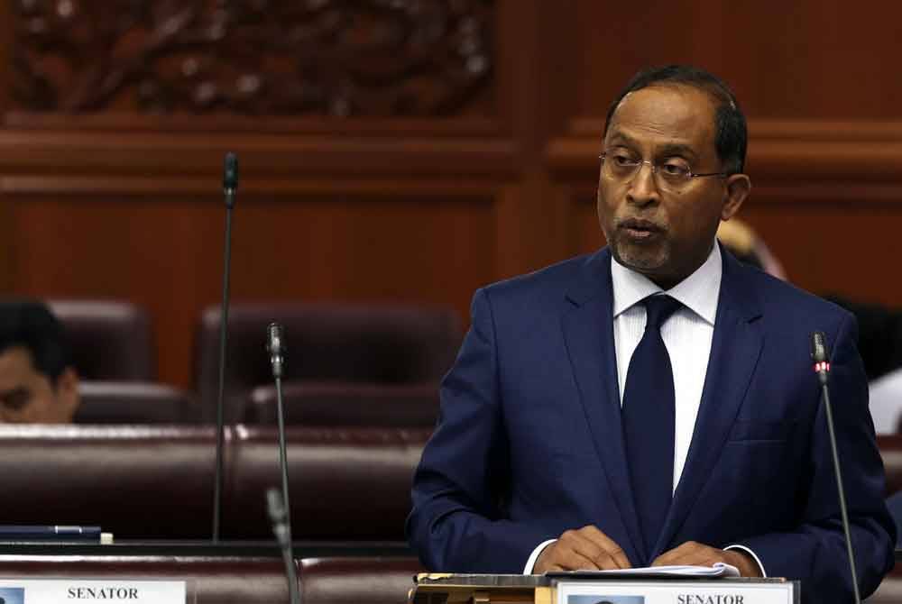 Zambry ketika menghadiri Sidang Dewan Negara di Bangunan Parlimen, pada Selasa. Foto Bernama