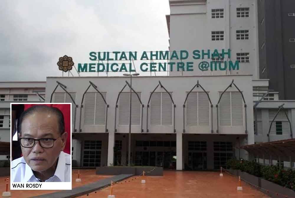 Kerajaan Pahang bersetuju membiayai kos rawatan penjawat awam dan pesara perkhidmatan awam negeri di Sultan Ahmad Shah Medical Centre, Universiti Islam Antarabangsa Malaysia (SASMEC@IIUM), berkuat kuasa mulai bulan ini. 