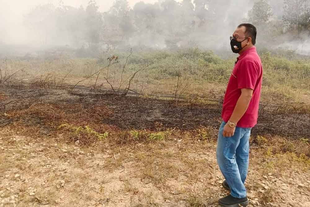 Andansura ke lokasi kebakaran di Gebeng bagi melihat usaha pemadaman dan kawalan yang dilaksanakan oleh anggota dari BBP Gebeng.