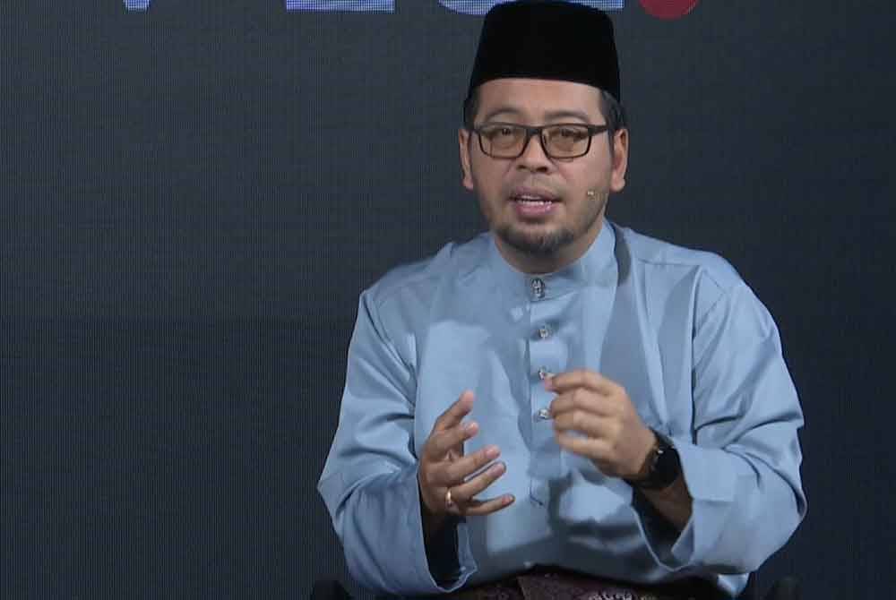 Timbalan Menteri di Jabatan Perdana Menteri (Hal Ehwal Agama), Dr Zulkifli Hasan.