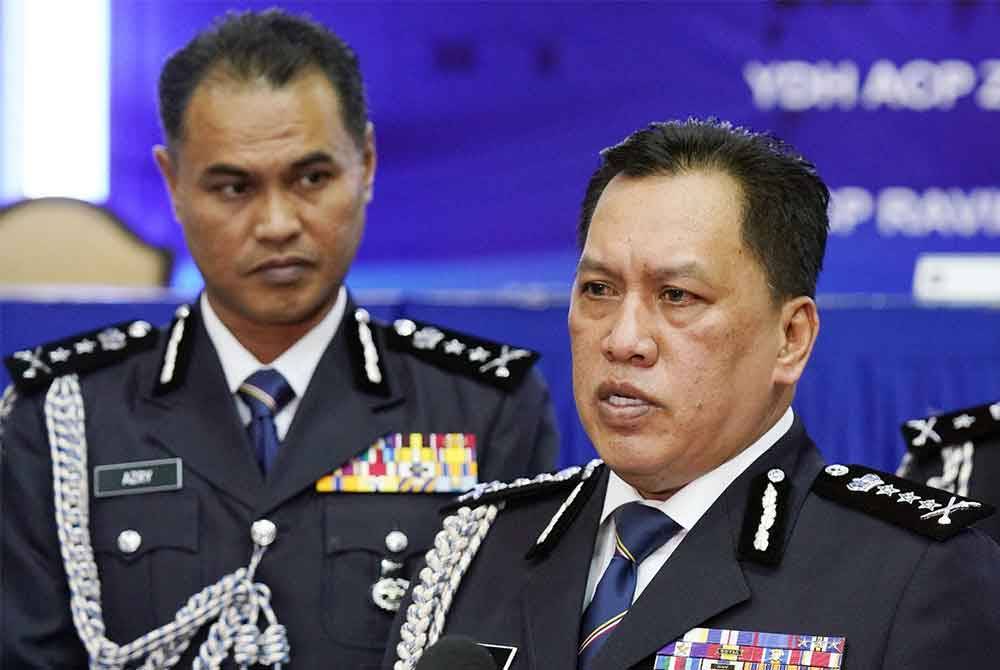 Rusdi bercakap kepada pemberita selepas majlis serah terima tugas Ketua Polis Daerah (IPD) Cheras yang baharu pada Jumaat. FOTO: SINAR HARIAN / ROSLI TALIB.