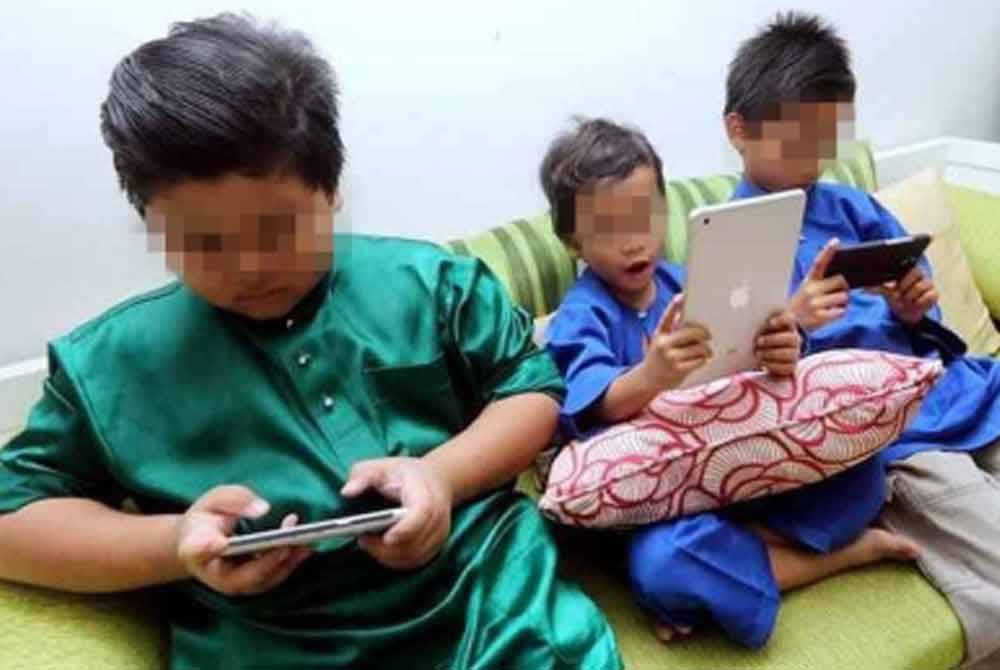 Trend, cabaran antara sebab anak bawah 13 tahun tidak boleh miliki akaun media sosial. Gambar hiasan