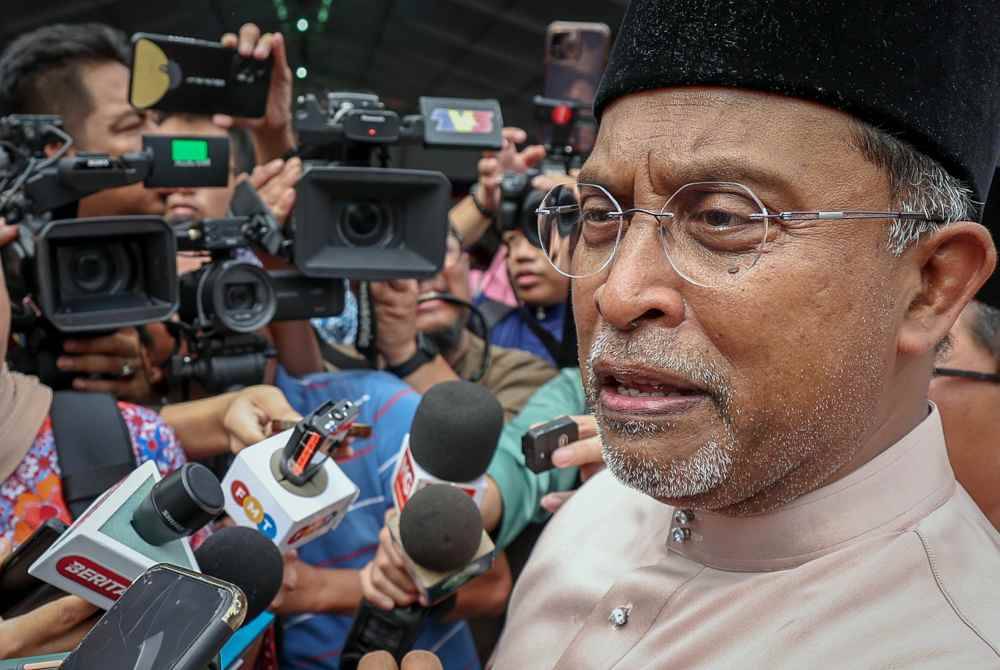 Zambry Foto Bernama