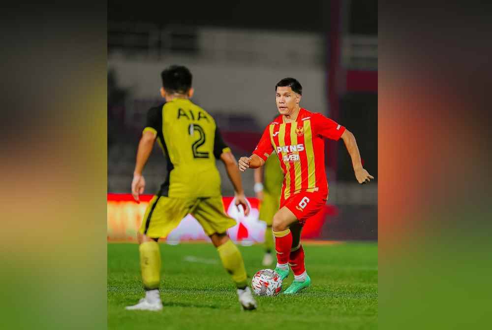 Pemain warisan Finland-Malaysia, Nooa Hamzah Laine beraksi bersama-sama Selangor FC. Foto Selangor FC